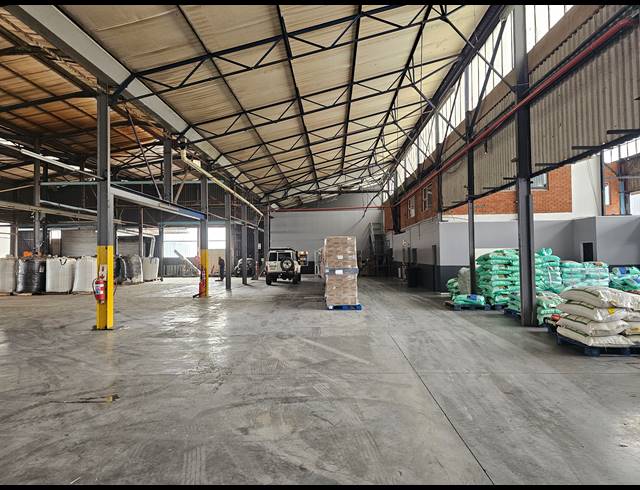 1,968M² WAREHOUSE TO LET IN ALRODE